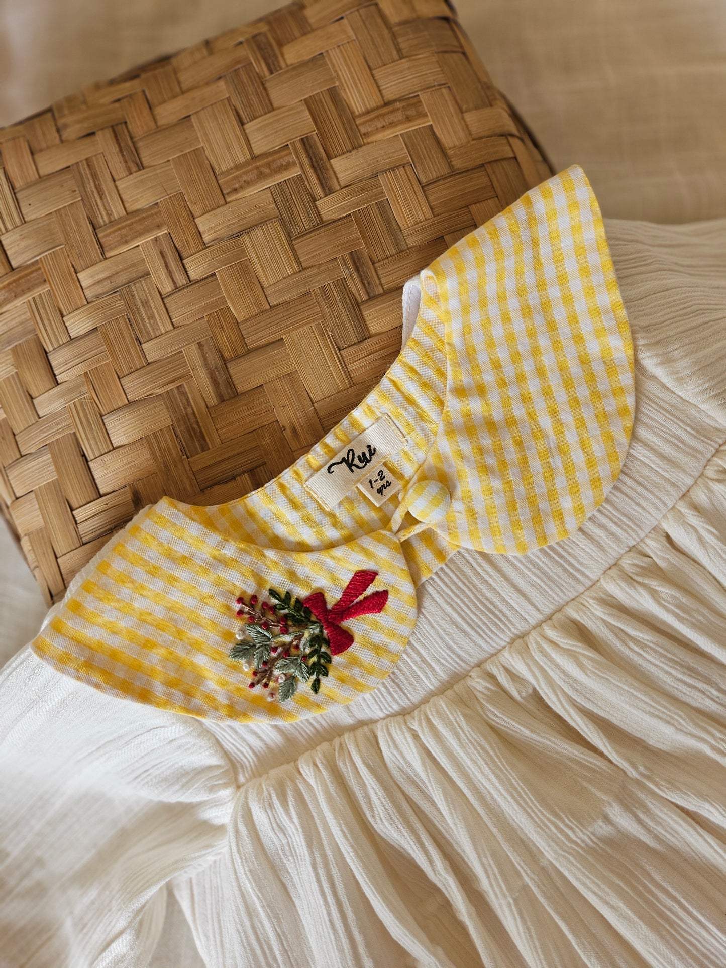 Ivory baby dress with detachable yellow gingham embroidered collar – Rui.cares